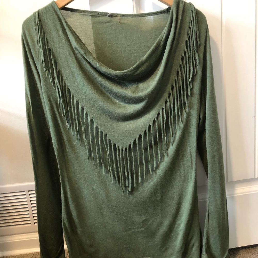 Green fringe scoop neck top